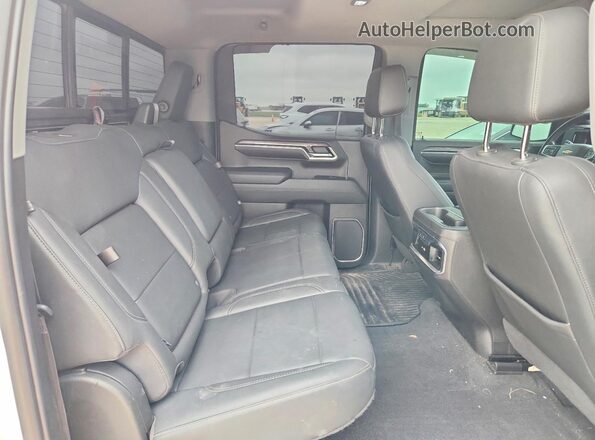 3GCUDGET9NG533887 2022 CHEVROLET SILVERADO White Rear seats view