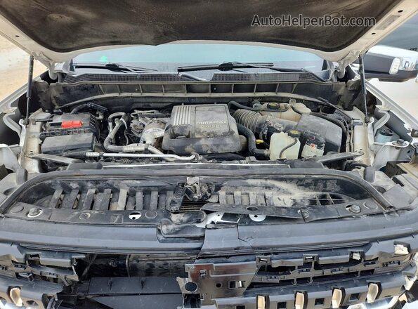 3GCUDGET9NG533887 2022 CHEVROLET SILVERADO White Rear interior view