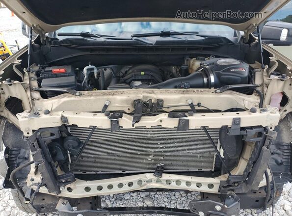 3GCUDHEL7NG667612 2022 CHEVROLET SILVERADO Two Tone Widok wnętrza z tyłu