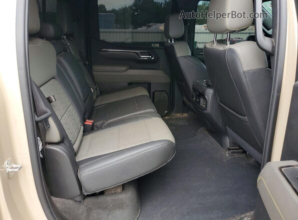 3GCUDHEL7NG667612 2022 CHEVROLET SILVERADO Two Tone Widok tylnych siedzeń
