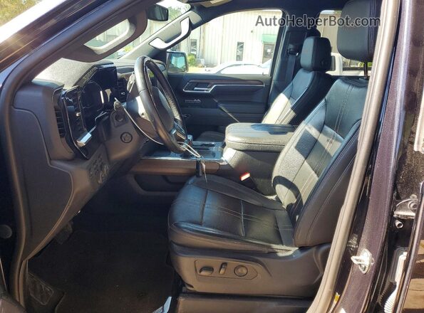 3GCUDJE85PG108517 2023 CHEVROLET SILVERADO Black Front interior view