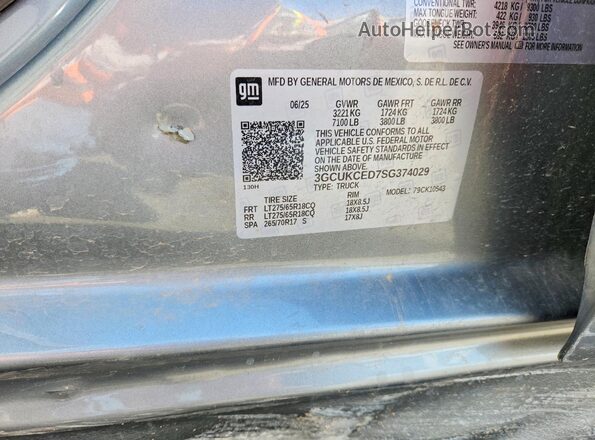 3GCUKCED7SG374029 2025 CHEVROLET SILVERADO Gray Engine compartment view