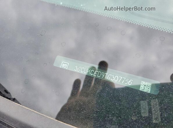 3GCUKCED9TG307756 2026 CHEVROLET SILVERADO Gray Vista del compartimento del motor