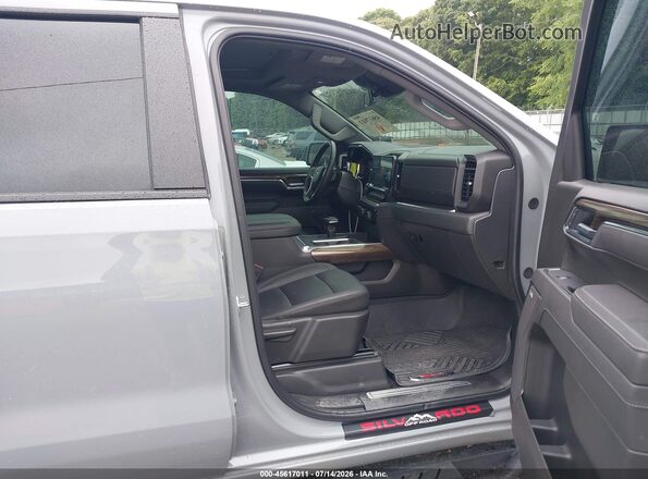 3GCUKEE80SG257679 2025 CHEVROLET SILVERADO Gray Вид салону спереду