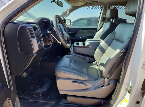 3GCUKNEC5JG557835 2018 CHEVROLET SILVERADO Белый Вид салона спереди
