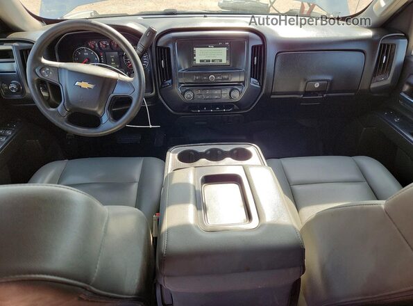 3GCUKNEC5JG557835 2018 CHEVROLET SILVERADO Белый Вид панели приборов