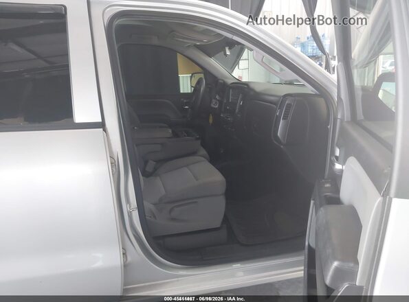 3GCUKNEH8JG186830 2018 CHEVROLET SILVERADO Silver Սալոնի դիմացի տեսք