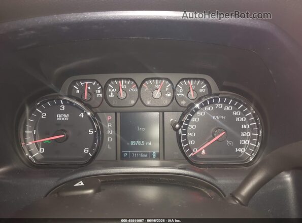 3GCUKNEH8JG186830 2018 CHEVROLET SILVERADO Silver Հետևի նստատեղերի տեսք