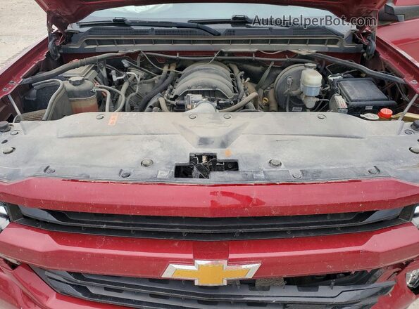 3GCUKREC0JG502815 2018 CHEVROLET 1500 Maroon Widok wnętrza z tyłu