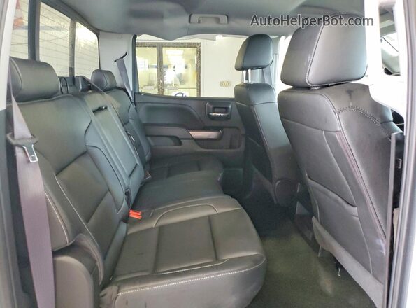 3GCUKREC1HG485341 2017 CHEVROLET SILVERADO Белый Вид задних сидений