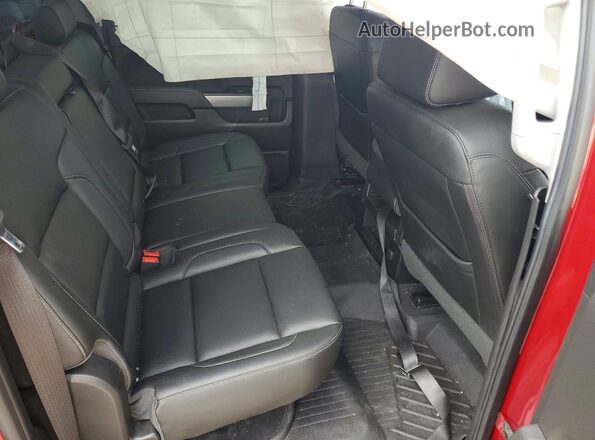 3GCUKREC1JG477276 2018 CHEVROLET SILVERADO Red Widok tylnych siedzeń
