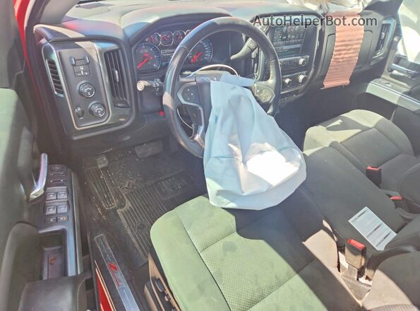 3GCUKREC1JG569651 2018 CHEVROLET SILVERADO Red Вид панелі приладів