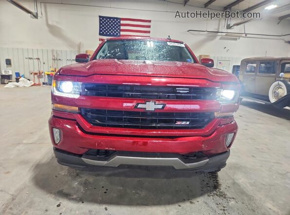 3GCUKREC1JG632943 2018 CHEVROLET SILVERADO Красный Вид спереди