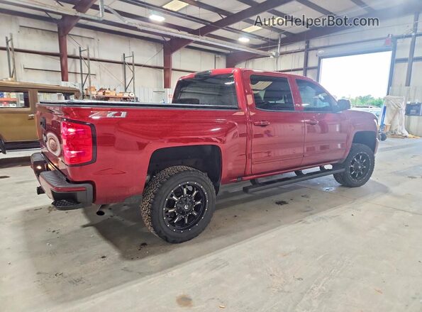 3GCUKREC1JG632943 2018 CHEVROLET SILVERADO Красный Задняя правая четверть