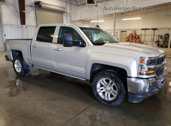 3GCUKREC2GG162088 2016 CHEVROLET SILVERADO Серебряный Передняя правая четверть