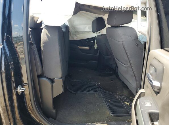 3GCUKREC2JG390910 2018 CHEVROLET SILVERADO Black უკანა სავარძლების ხედი