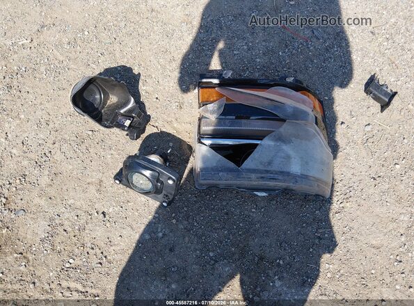 3GCUKREC3GG142173 2016 CHEVROLET SILVERADO Gray Սարքավորումների վահանակի տեսք