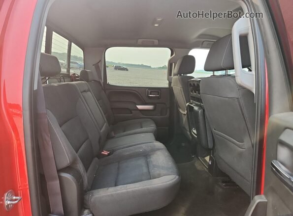 3GCUKREC3HG179435 2017 CHEVROLET SILVERADO Красный Вид задних сидений