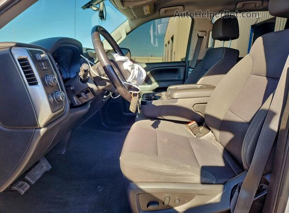 3GCUKREC3JG263647 2018 CHEVROLET SILVERADO Silver Vista interior delantera