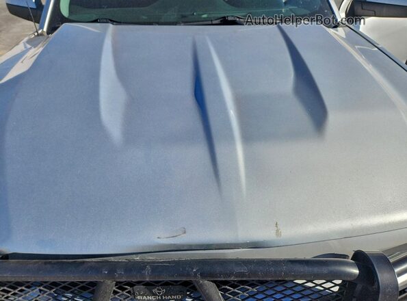 3GCUKREC3JG263647 2018 CHEVROLET SILVERADO Silver Vista interior trasera