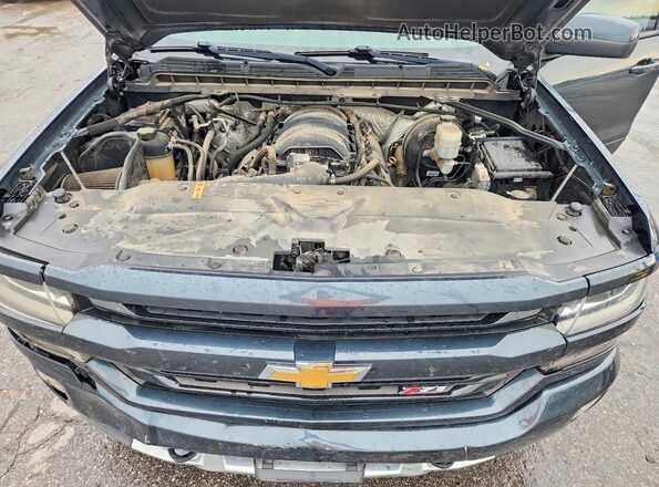 3GCUKREC4HG211499 2017 CHEVROLET SILVERADO Charcoal Widok wnętrza z tyłu