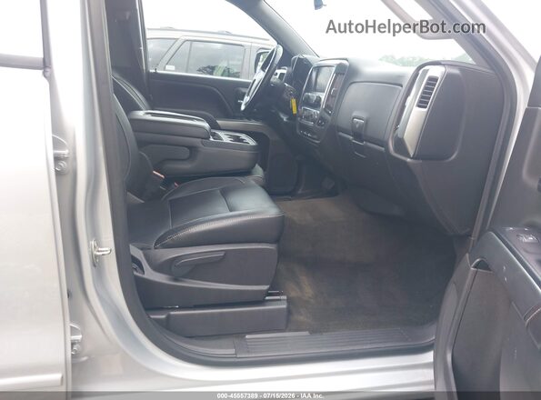 3GCUKREC4HG370491 2017 CHEVROLET SILVERADO Silver Widok wnętrza z przodu