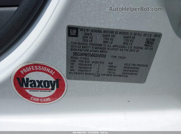 3GCUKREC5GG356355 2016 CHEVROLET SILVERADO White Vista del compartimento del motor