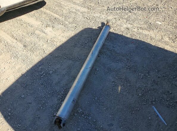3GCUKREC5HG219773 2017 CHEVROLET SILVERADO Red Vista del compartimento del motor