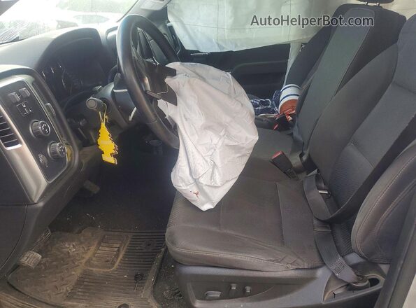 3GCUKREC5JG598697 2018 CHEVROLET SILVERADO Silver Вид салону спереду