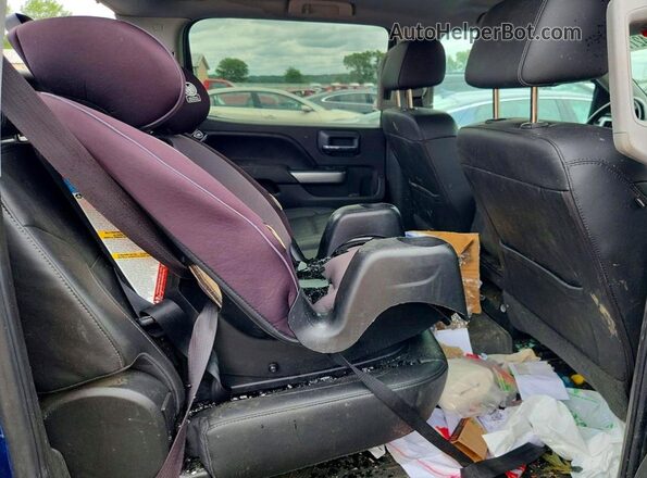 3GCUKREC7GG282632 2016 CHEVROLET SILVERADO Blue Rear seats view