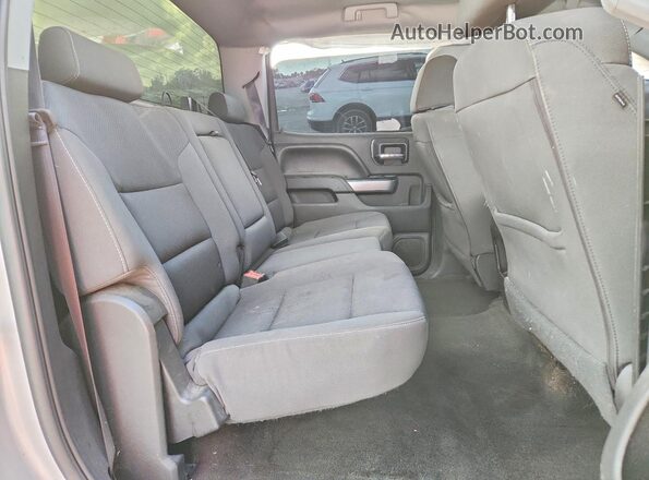 3GCUKREC7GG376316 2016 CHEVROLET SILVERADO Silver Widok tylnych siedzeń