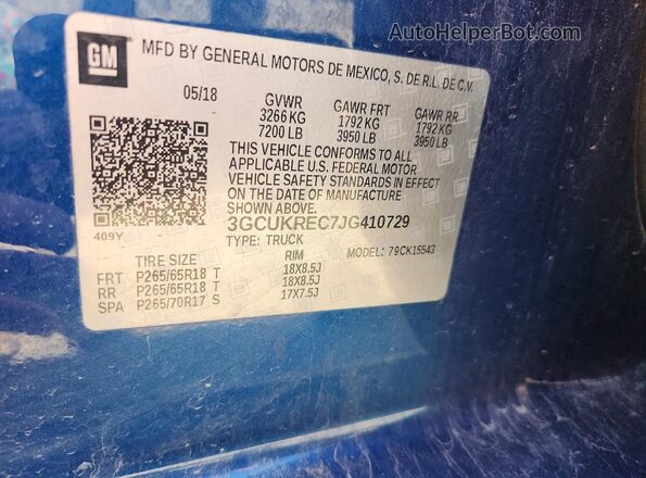 3GCUKREC7JG410729 2018 CHEVROLET SILVERADO Blue Vista del compartimento del motor