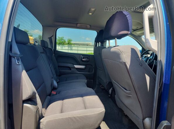 3GCUKREC7JG410729 2018 CHEVROLET SILVERADO Blue Vista de los asientos traseros