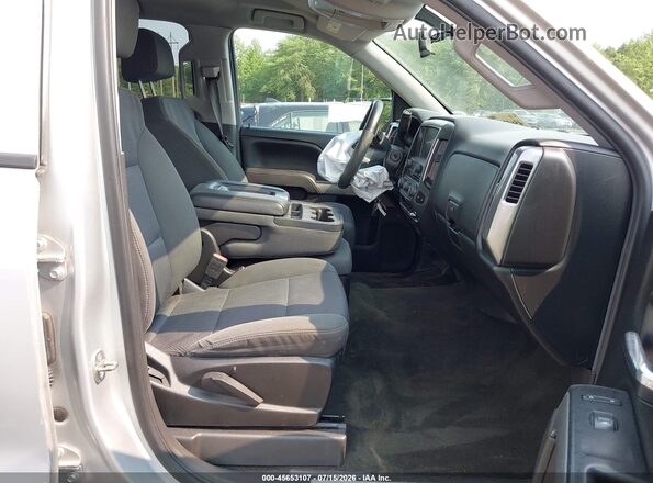 3GCUKREC8HG249107 2017 CHEVROLET SILVERADO Silver Vista interior delantera