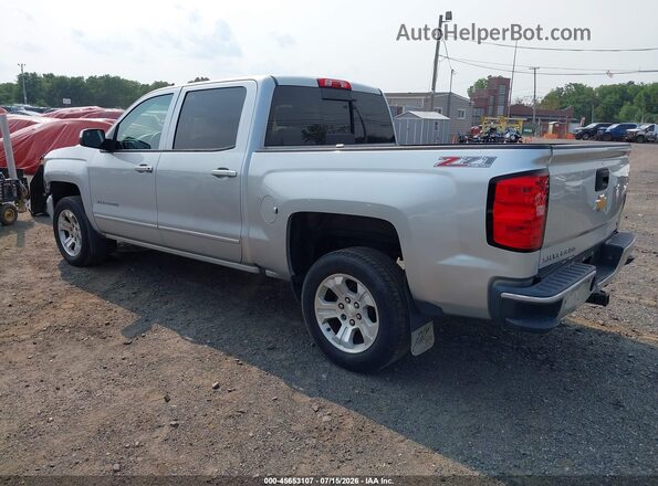 3GCUKREC8HG249107 2017 CHEVROLET SILVERADO Silver Trasero izquierdo