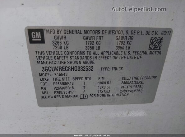 3GCUKREC8HG382532 2017 CHEVROLET SILVERADO White Engine compartment view