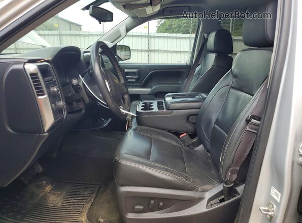 3GCUKREC9HG329256 2017 CHEVROLET SILVERADO Silver Widok wnętrza z przodu