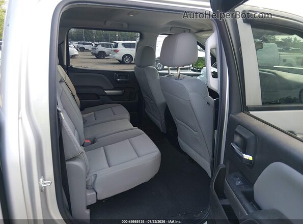 3GCUKREC9JG646203 2018 CHEVROLET SILVERADO Silver Widok naklejki z numerem VIN