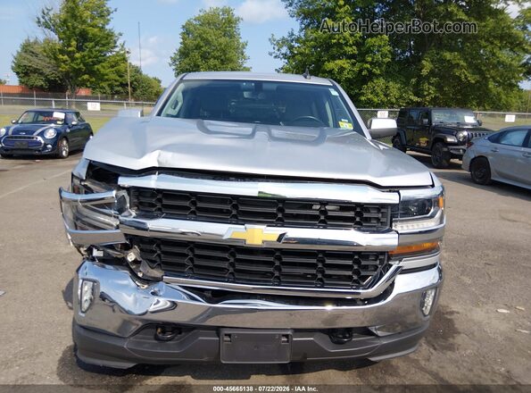 3GCUKREC9JG646203 2018 CHEVROLET SILVERADO Silver Widok z przodu