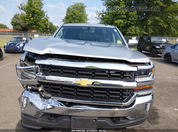 3GCUKREC9JG646203 2018 CHEVROLET SILVERADO Silver Widok zestawu wskaźników