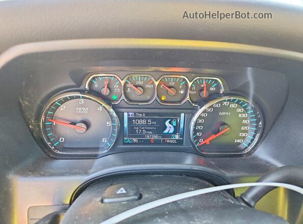 3GCUKRECXHG435506 2017 CHEVROLET SILVERADO White ხელსაწყოთა პანელის ხედი
