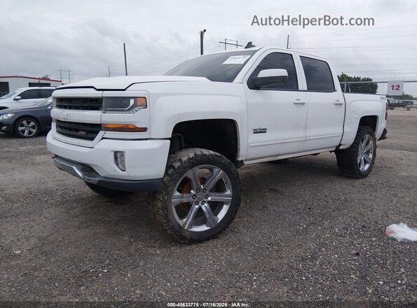 3GCUKRECXJG269896 2018 CHEVROLET SILVERADO White Vista tres cuartos delantera izquierda