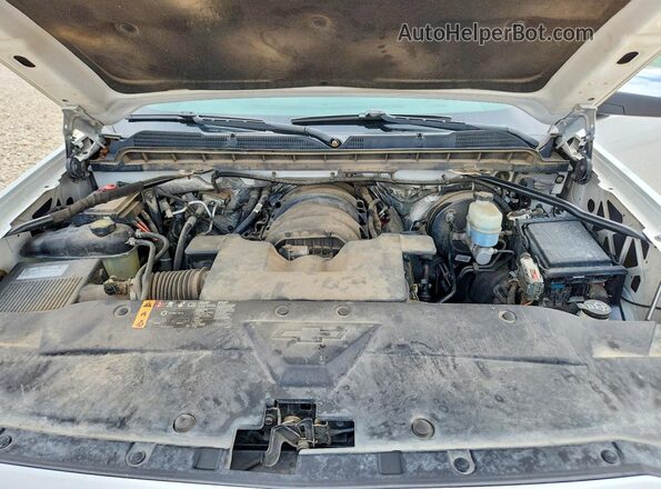 3GCUKSEC4JG373260 2018 CHEVROLET SILVERADO White Rear interior view