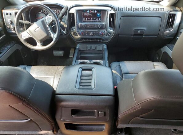 3GCUKSEC7HG464680 2017 CHEVROLET SILVERADO Silver Widok deski rozdzielczej