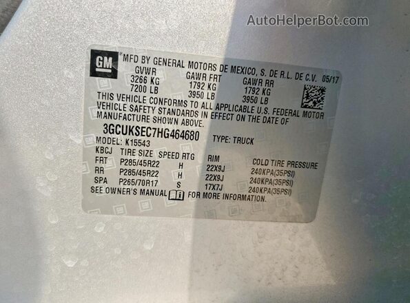 3GCUKSEC7HG464680 2017 CHEVROLET SILVERADO Silver Widok komory silnika