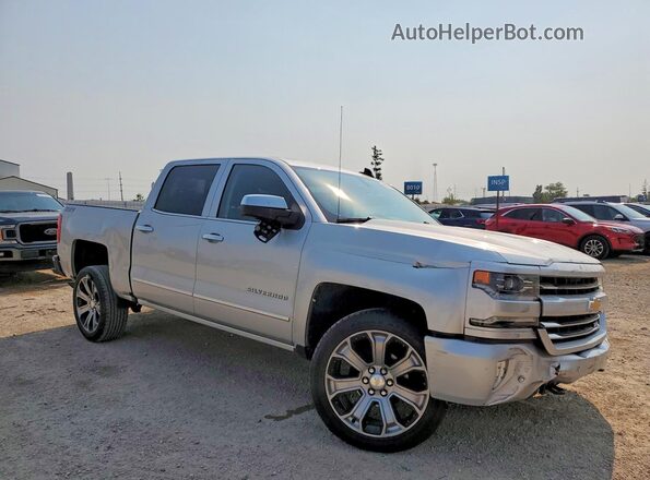 3GCUKSEC7HG464680 2017 CHEVROLET SILVERADO Silver Przód prawy