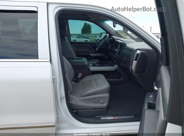 3GCUKSEC7JG628998 2018 CHEVROLET SILVERADO Белый Вид салона спереди