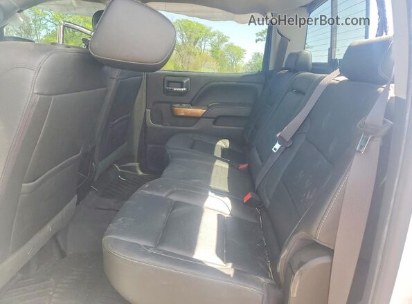 3GCUKSEJ9HG334527 2017 CHEVROLET SILVERADO White Widok tylnych siedzeń