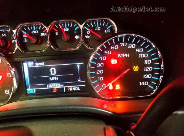 3GCUKSEJ9HG334527 2017 CHEVROLET SILVERADO White Widok komory silnika