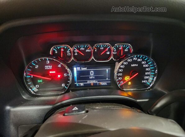 3GCUKSEJXJG169075 2018 CHEVROLET SILVERADO Белый Вид щитка приборов